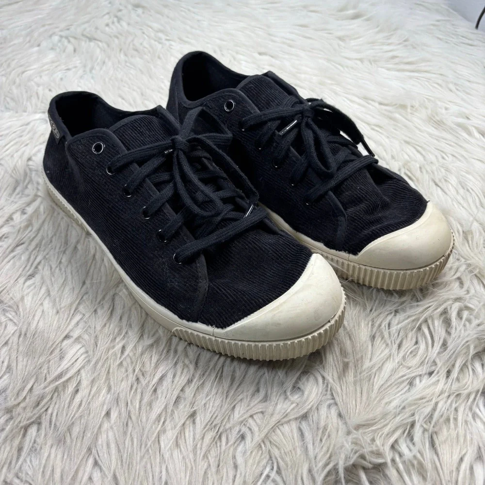 Keen Men's 9 Black Corduroy Santiago Sneakers Lace Up Preppy Hiking Gorpcore